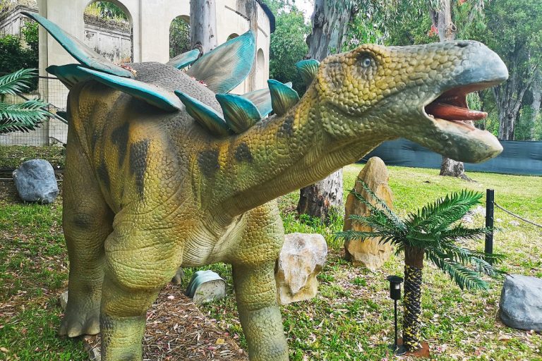 dinosauri alla mostra d'oltremare