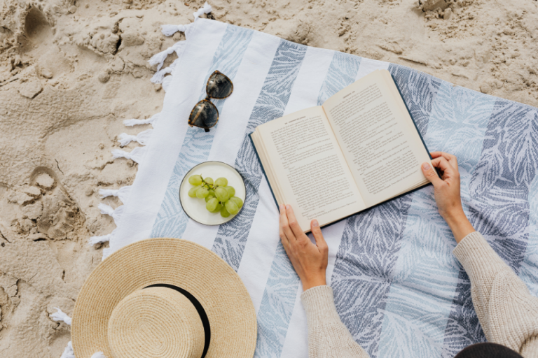 5 libri da leggere sotto l'ombrellone