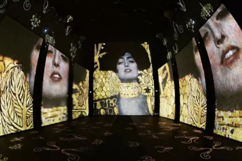 Klimt Virtual Experience and Images