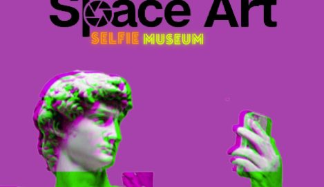 Space Art Selfie musem