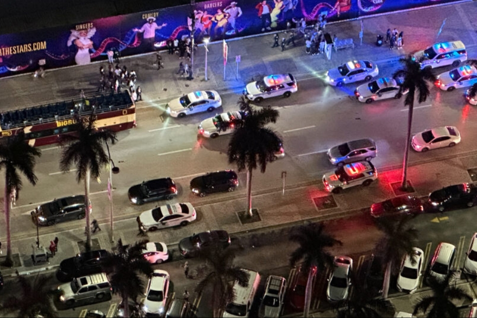 alieni a miami